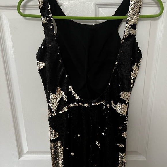 Long luxury dresse - Picture 1 of 3